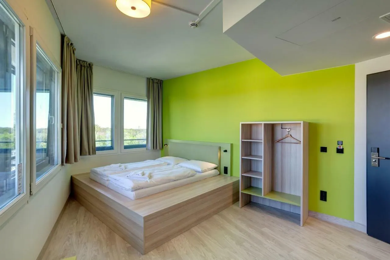Meininger Hotel Muenchen Olympiapark גרמניה