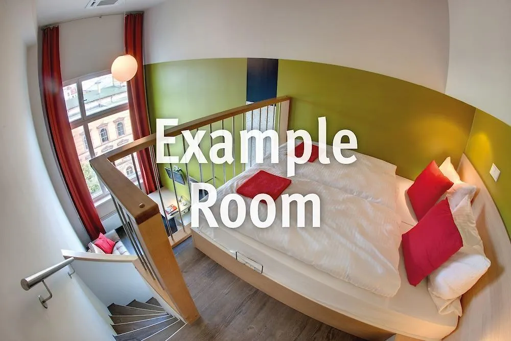 ***  Meininger Hotel Muenchen Olympiapark גרמניה