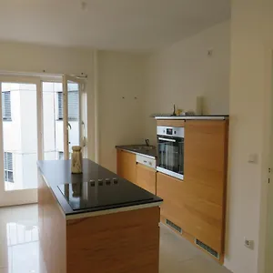 https://l8-street-goethestrasse-18.frankfurtammainhotels.com