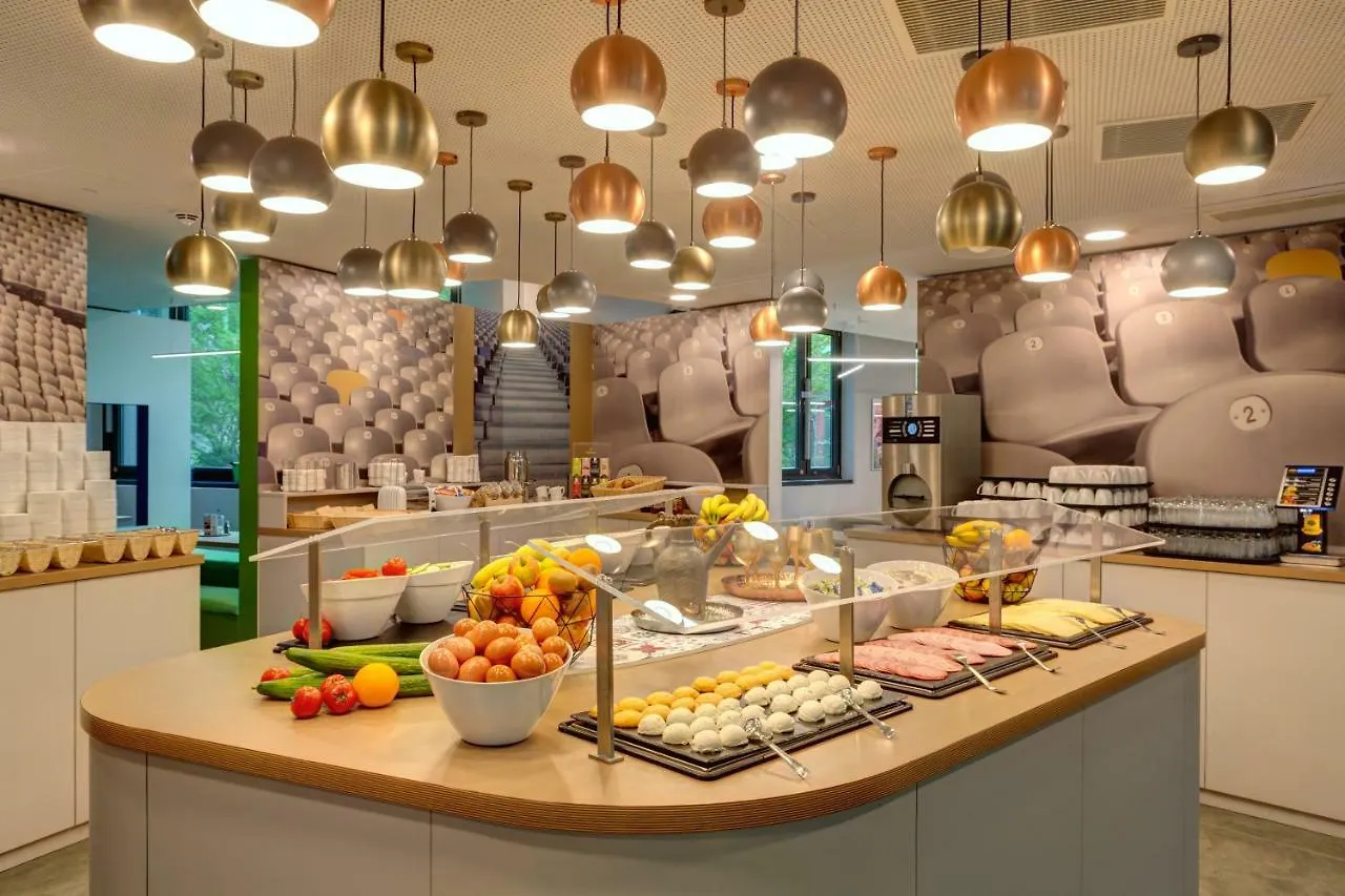 Meininger Hotel Muenchen Olympiapark