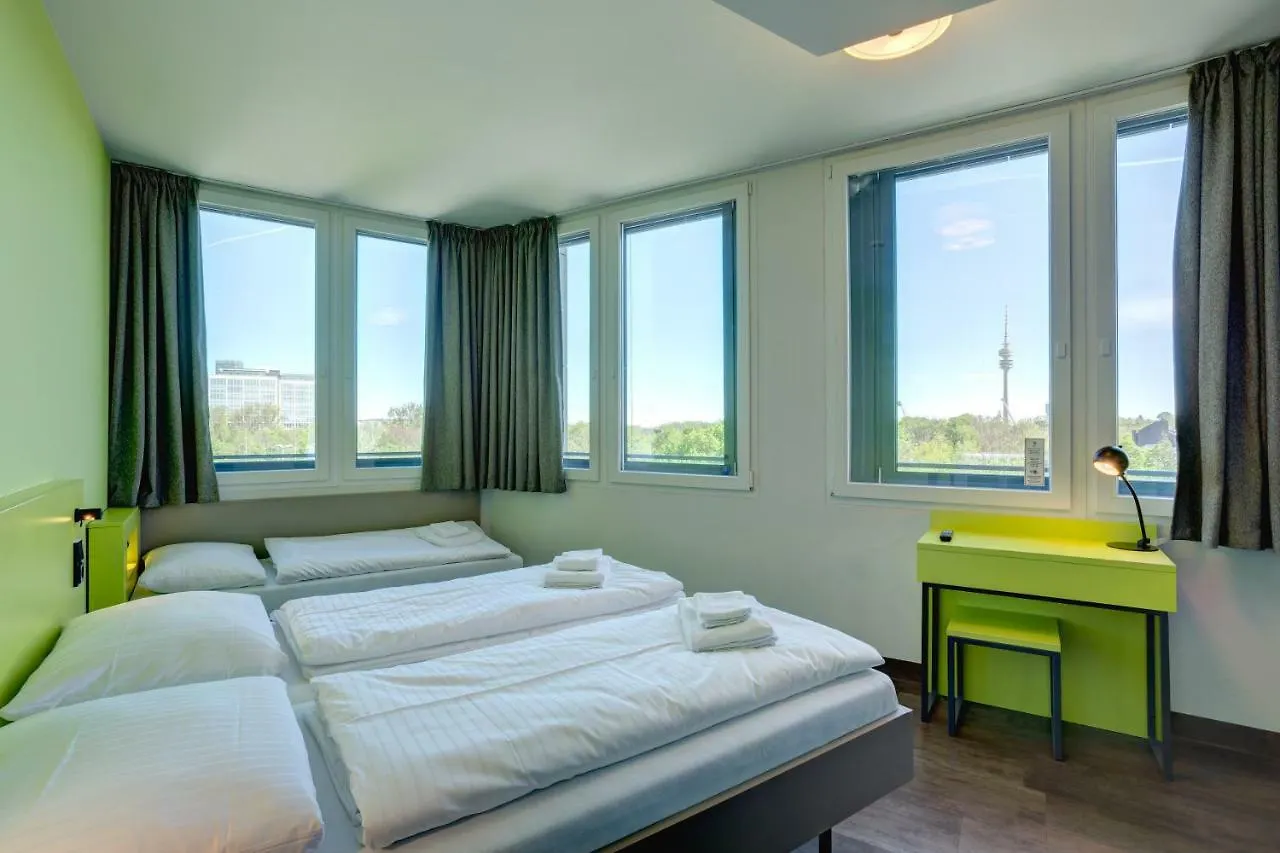 Meininger Hotel Muenchen Olympiapark
