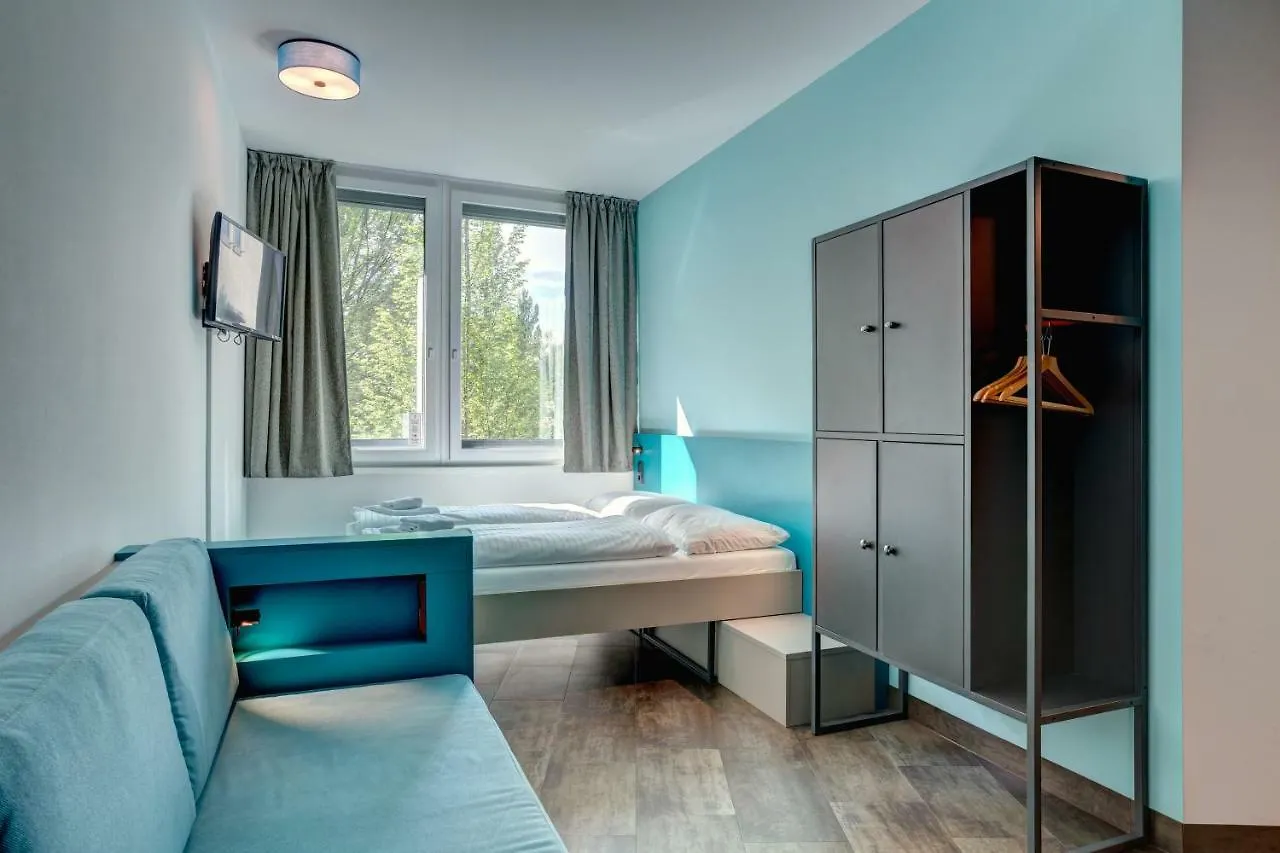 Meininger Hotel Muenchen Olympiapark