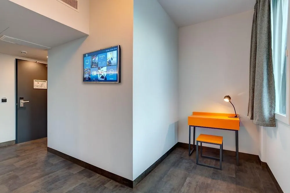 Meininger Hotel Muenchen Olympiapark Munich