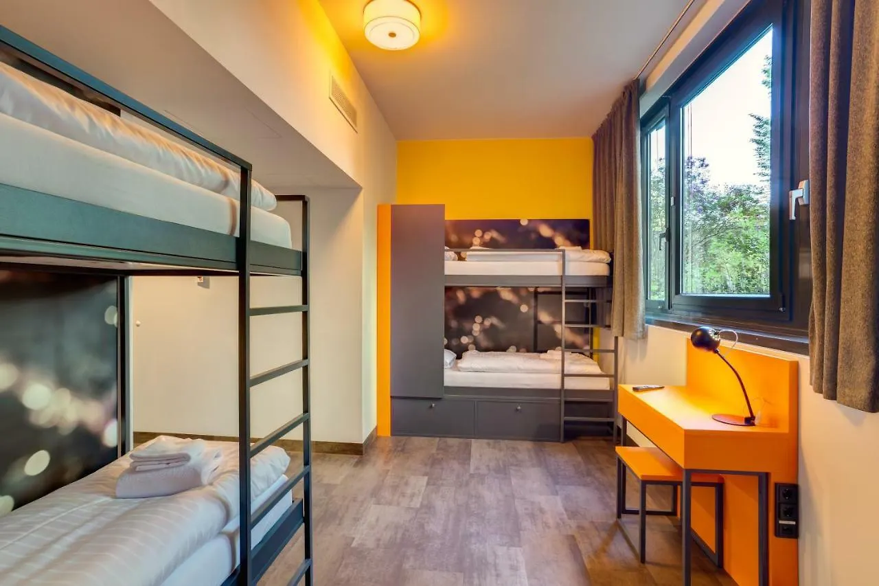 MEININGER Hotel München Olympiapark Münih